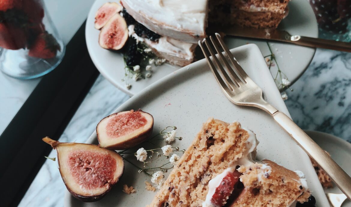 gluten-free berry cake