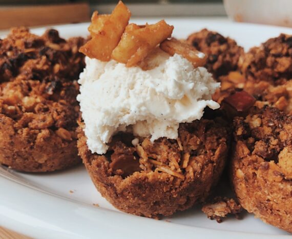 single-serve apple crisp